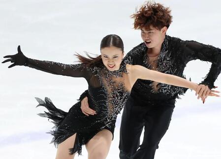 吉田唄菜、森田真沙也組