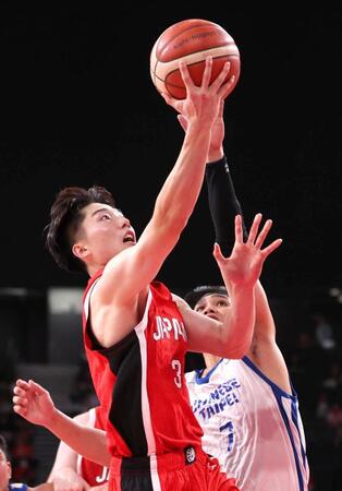 日本－台湾　第４クオーター、シュートを決める黒川　