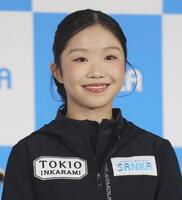 会見に出席した中井亜美（撮影・佐々木彰尚）