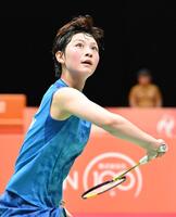 インド選手と対戦する宮崎友花