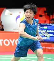 インド選手と対戦する山口茜