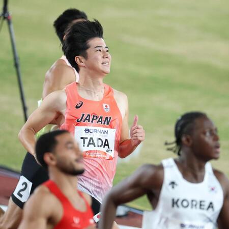 男子１００メートル準決勝でゴールし、さえない表情の多田修平（撮影・中田匡峻）