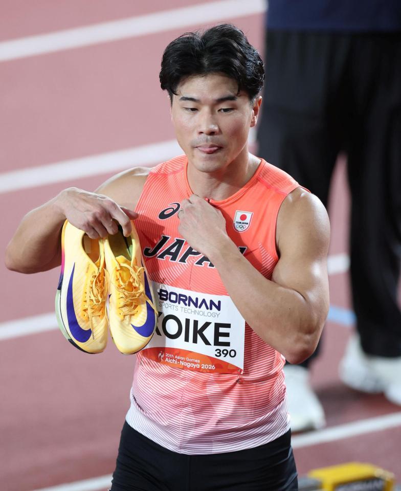 男子１００メートル準決勝のレースを終えた小池祐貴（撮影・中田匡峻）