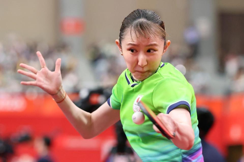 女子シングルス準々決勝　マカオ選手と対戦する早田ひな