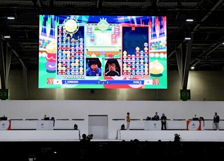 　ｅスポーツ「ぷよぷよ」の決勝で、韓国選手と対戦する栗原悠輝（撮影・今泉慶太）