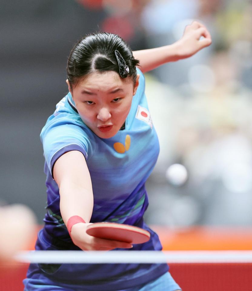 女子シングルス準々決勝　中国選手と対戦する張本美和