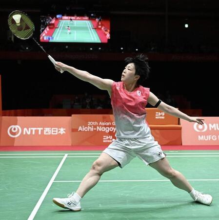 女子シングルス決勝で、韓国選手と対戦する山口茜