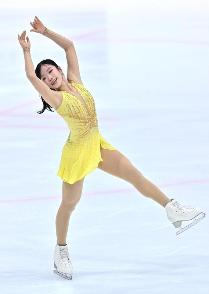 女子フリー　演技する中井亜美