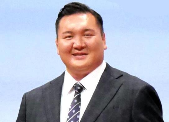 白鵬翔氏