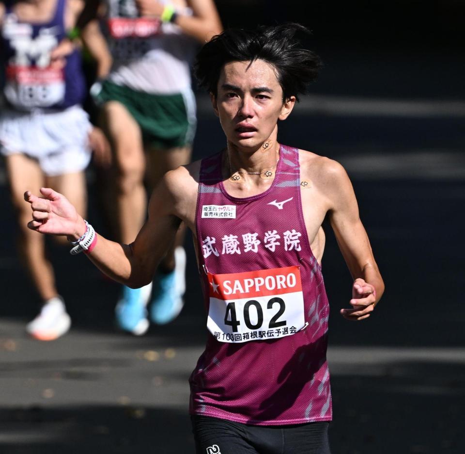 ゴールする武蔵野学院大学・佐野颯人（撮影・堀内翔）