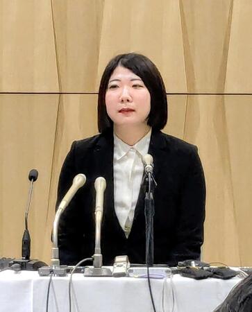 棋士編入の権利行使を発表した西山朋佳女流白玲