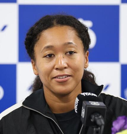 試合後、会見をする大坂なおみ（撮影・佐々木彰尚）