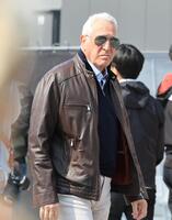 サーキット入りするアストンマーティンオーナーのローレンス・ストロール氏＝鈴鹿サーキット（撮影・神子素慎一）