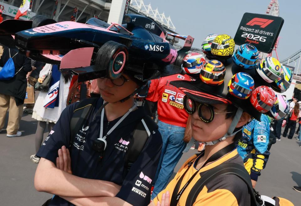 Ｆ１日本ＧＰを楽しむファン＝鈴鹿サーキット（撮影・神子素慎一）