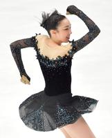 女子フリーで演技する、２位となった本郷理華（共同）