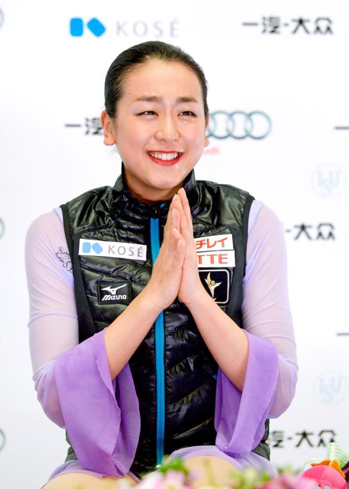 女子フリーの演技を終えた浅田真央（共同）