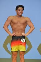 　ポージングを決める城選手