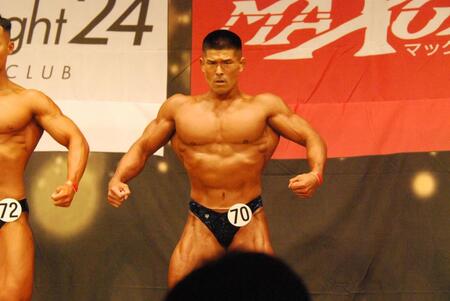 優勝を遂げた松下選手