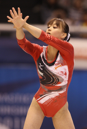 世界体操第５日 田中理恵 ２ ２０１１年１０月１１日 体操女子写真特集 デイリースポーツオンライン