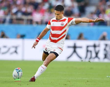 　前半終了間際、３本目のＰＧを決める田村