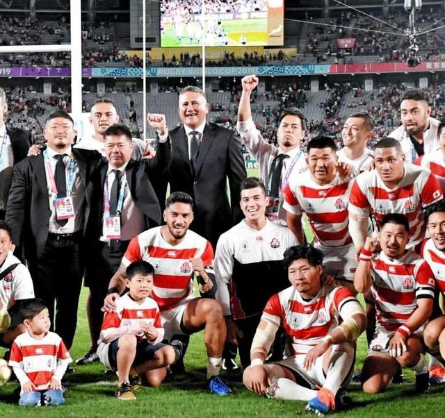 ｏｎｅ ｔｅａｍか にわかファンか ラグビーｗ杯 流行語大賞の予想続々 ラグビーｗ杯 デイリースポーツ Online