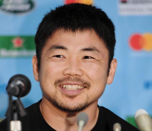 ラグビー日本代表 勝利の裏に桜模様のブーメラン水着 ジョセフｈｃも愛用 ラグビーｗ杯 デイリースポーツ Online