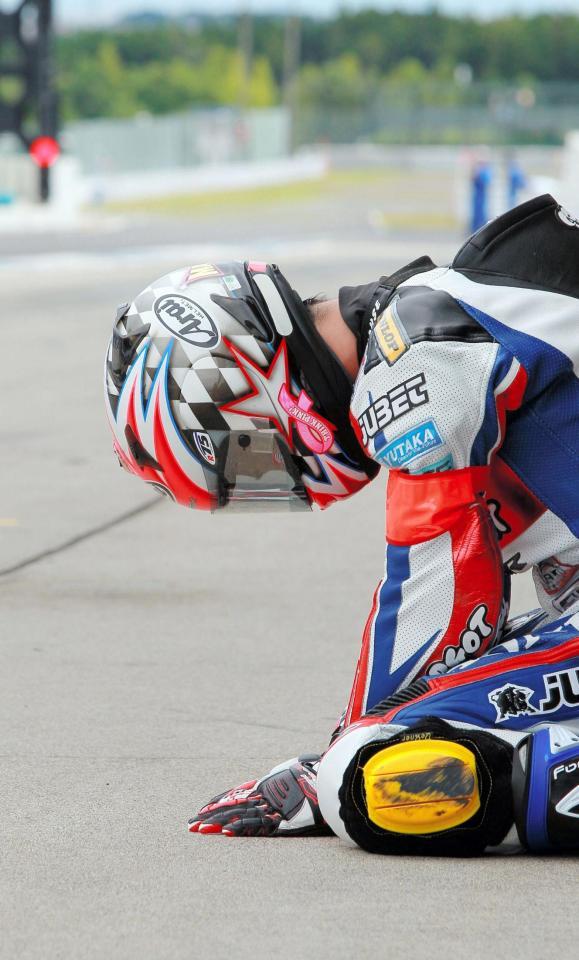 　こけませんように。はやくはしれますように＝鈴鹿サーキット（撮影・神子素慎一）