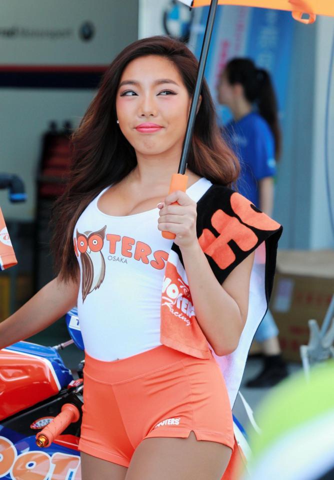 Ｔｅａｍ　ＨＯＯＴＥＲＳ　ＧＩＲＬ＝鈴鹿サーキット（撮影・神子素慎一）