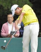 ツアー未勝利男・平本がＶ圏内３位浮上