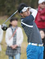 男子ゴルフ、近藤共が単独トップ