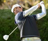 ツアー未勝利のオーが単独首位