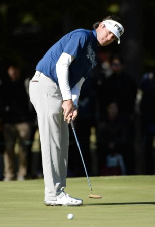 　４番でバーディーパットを外すＢ・ワトソン