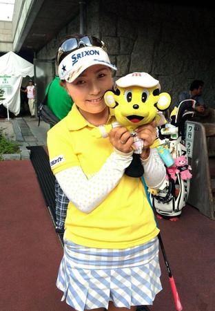 阪神にエールを送った青木瀬令奈