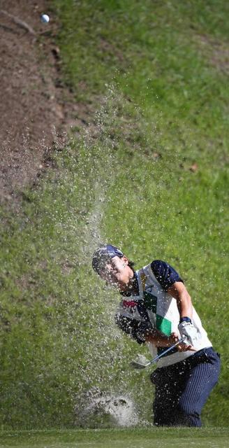 遼２位浮上 １６番でスーパーショット