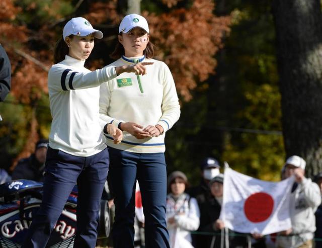 女子ゴルフ　日本が独走首位で最終日へ