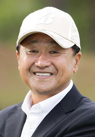 　日本プロゴルフ協会の倉本昌弘会長