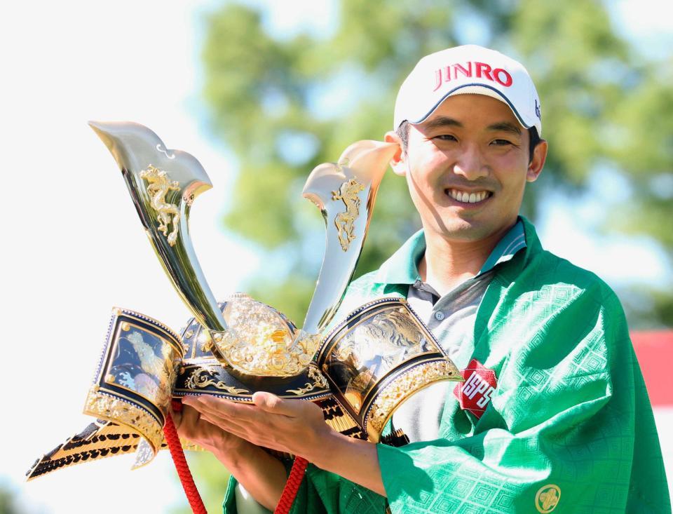 　プレーオフを制して日本ツアー初優勝を飾った朴ジュンウォン