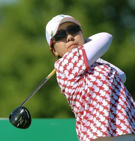 宮里美、５打差の１２位に浮上