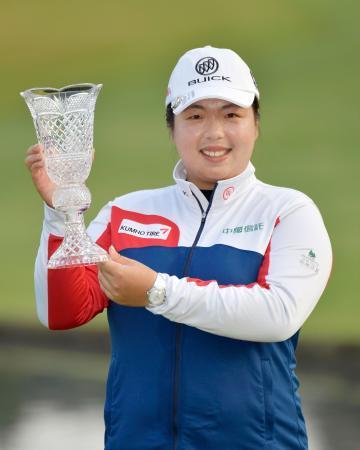 中国のフォンが米ツアー２連勝 女子ゴルフ最終日