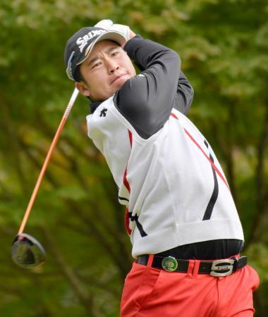 ゴルフ、松山が６５で首位発進 １打差２位に宮本