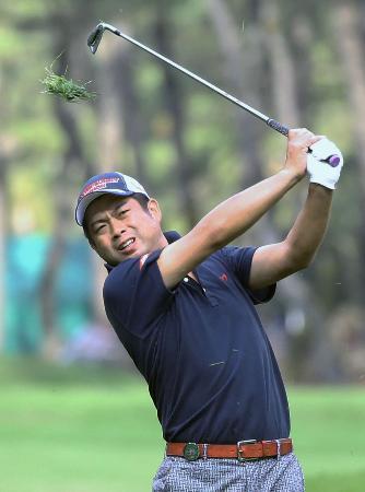 男子ゴルフ、米のケプカ単独首位 第３日、池田は３位
