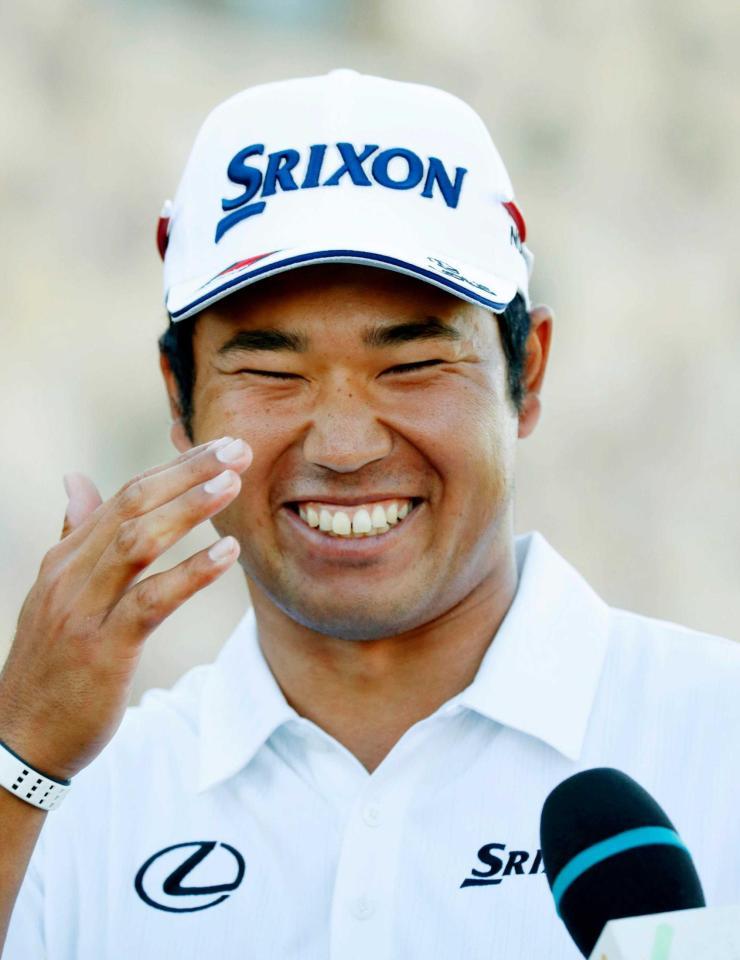 　男子ゴルフの全米オープン選手権でホールアウト後、笑顔を見せる松山英樹。メジャーの日本勢最高に並ぶ２位に入った