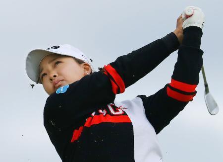 鈴木は通算４アンダー 全英女子ＯＰゴルフ第２日