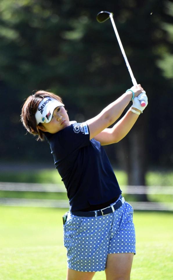 東首位浮上　プロ６年目初Ｖチャンス！自己ベスト６７「メジャーで上出来」と笑み編集者のオススメ記事【写真】今季限りで引退のイ・ボミ「全国のファンに感謝の気持…【写真】原英莉花 ヤクルト村上との交際報道に言及「どうしてそ…【写真】女子ゴルファー勝みなみら豪華６選手がパーティーメイ…古江彩佳 母の運転する助手席での“あゆライブ”が試合の息抜きにゴルフ最新ニュース主要ニュースシンパパ有村昆 ５歳息子が「お漏らし」阪神・湯浅が怒りの表情 帽子投げつけたロッテファンのブーイング 虎ファン消す１００ｍ障害で悲劇　接戦で順位誤表示馬淵優佳　３歳次女が図書館で“惨事”ランキング(ゴルフ)話題の写真ランキング写真リアルタイムランキング注目トピックス