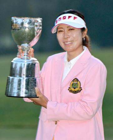ゴルフ、李知姫が四大大会２勝目 日本女子プロ選手権