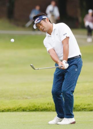 ゴルフ、首位池田２位と５打差に 日本ＯＰ第３日