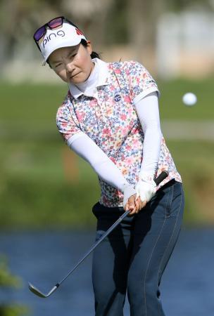 米女子ゴルフ、上原彩子は４９位 リンシカムが連覇
