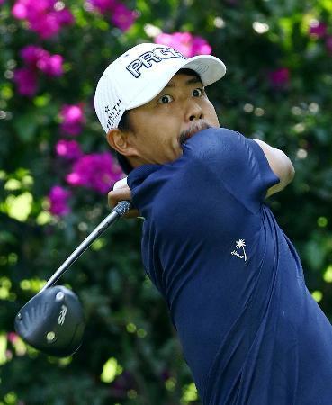 男子ゴルフ、小平は３９位 世界選手権第１日、池田４９位
