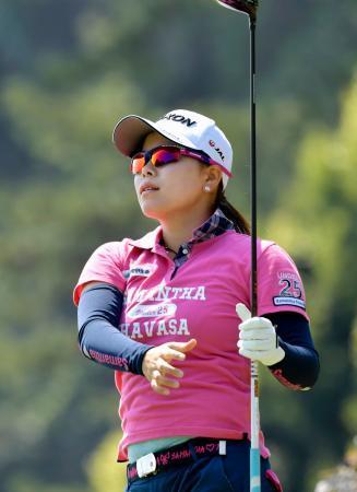女子ゴルフ勝、成田、永峰が首位 フジサンケイ・レディース第１日
