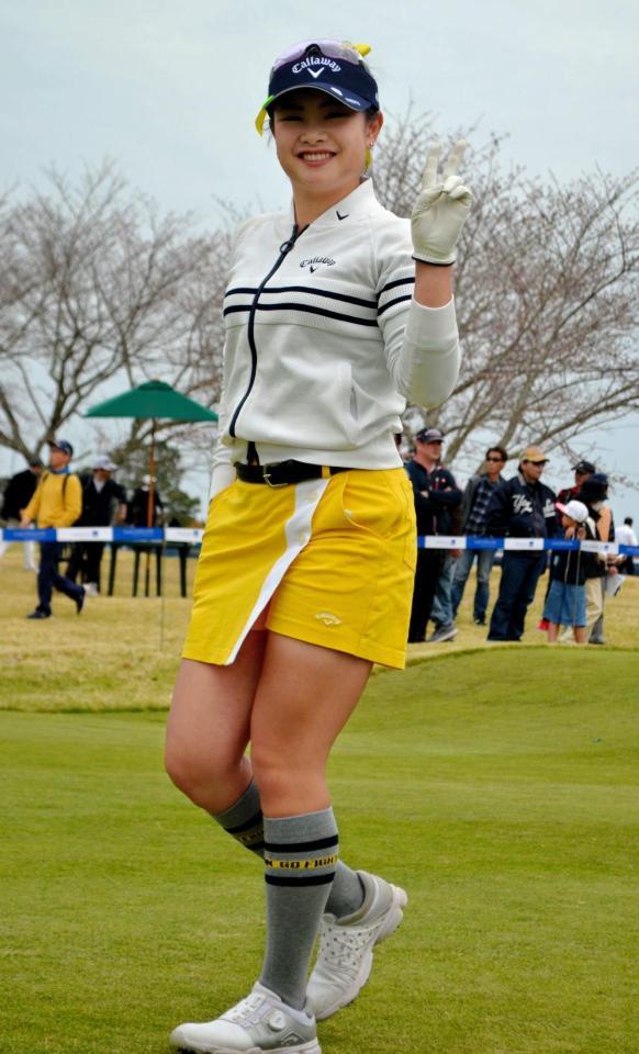 河本結 イチ流で２位好発進 心の底から尊敬 待ち受けに格言 心の師 ゴルフ デイリースポーツ Online